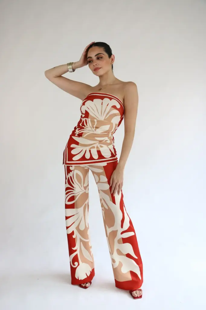 Cielo Carmesi Set